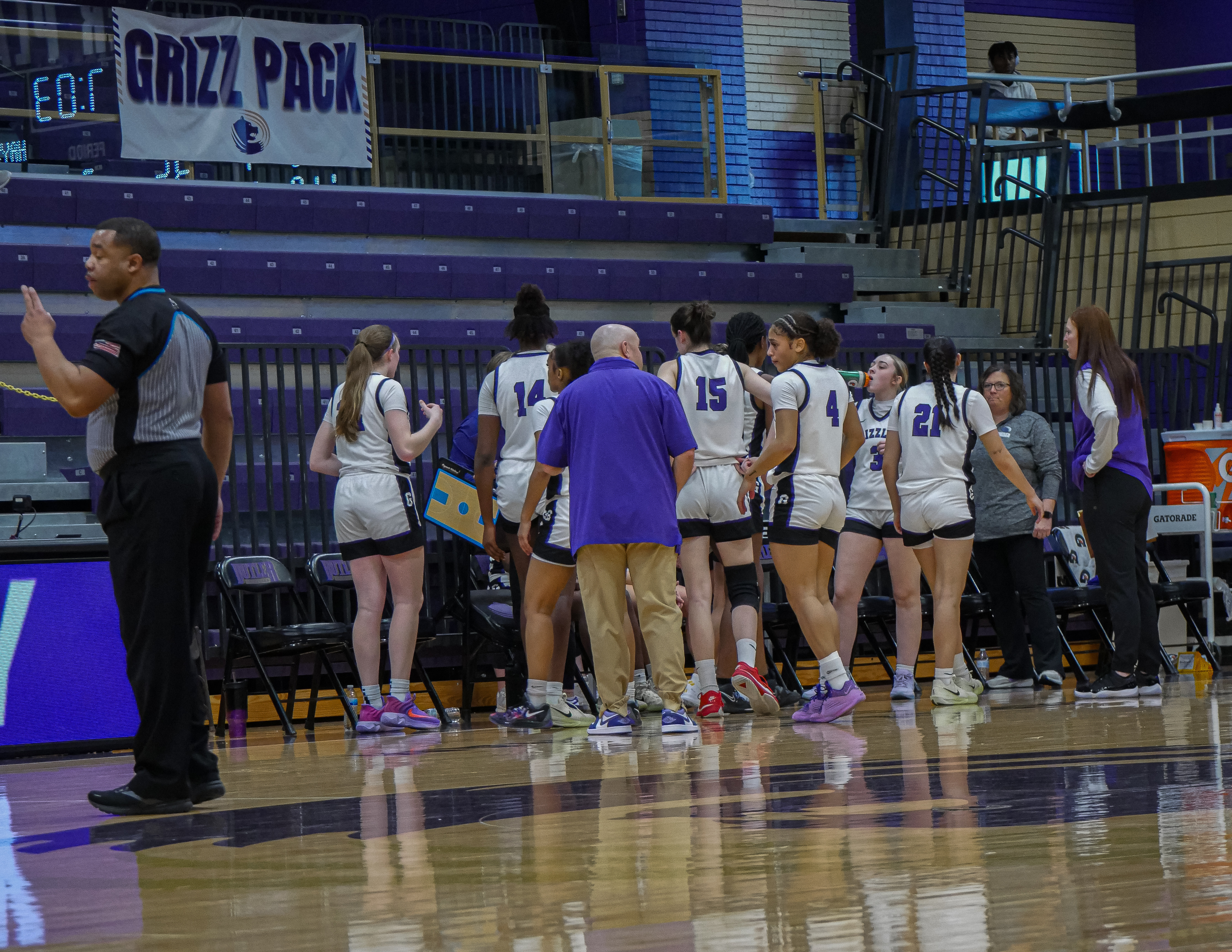 Grizzlies Dominate Fort Hays Tech Northwest 86-49