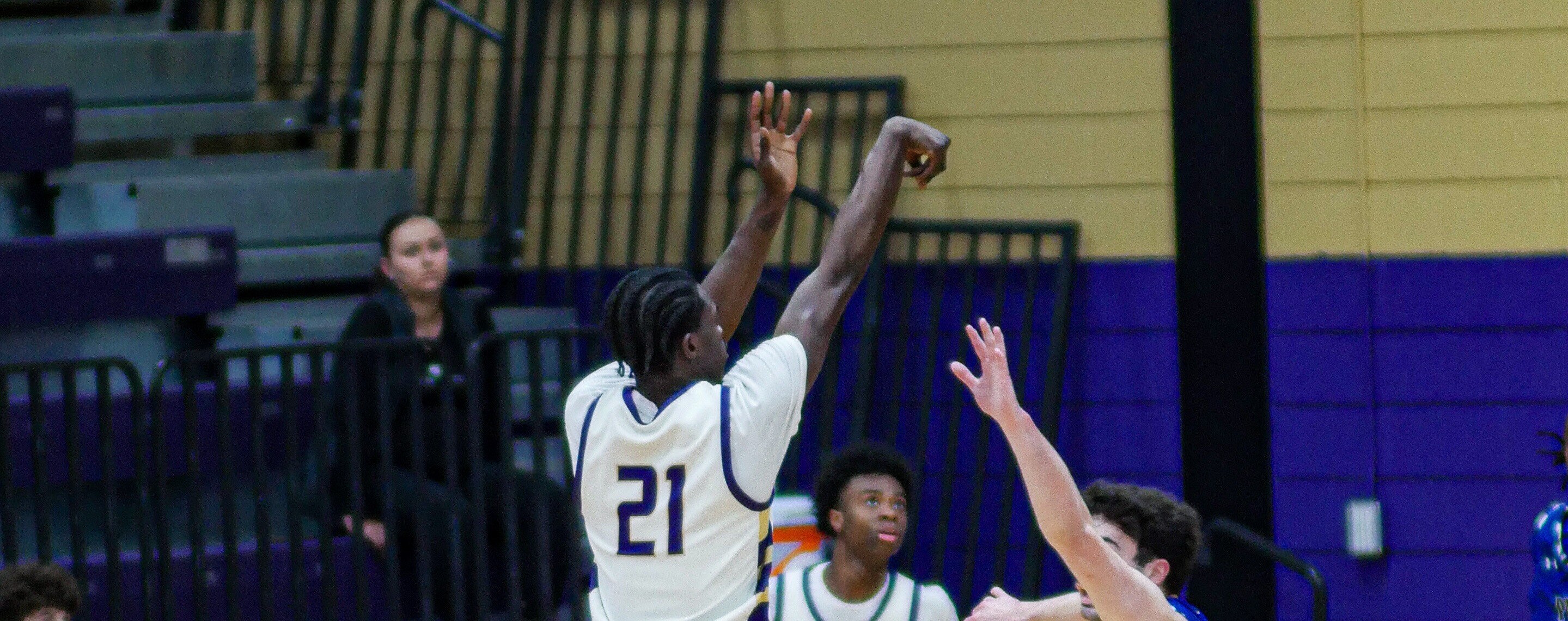 grizzlies defeated in Semifinal